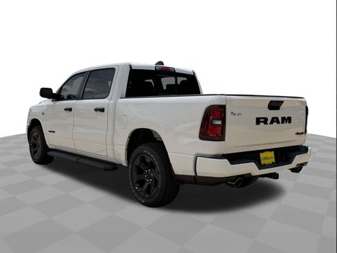 New 2026 RAM 1500 Express AWD/4WD image 5