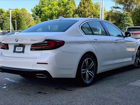 Used 2022 BMW 530i xDrive w/ Premium Package AWD/4WD image 6