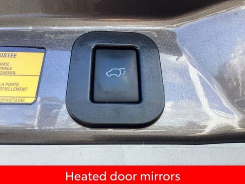 Used 2014 Toyota Sienna XLE image 14