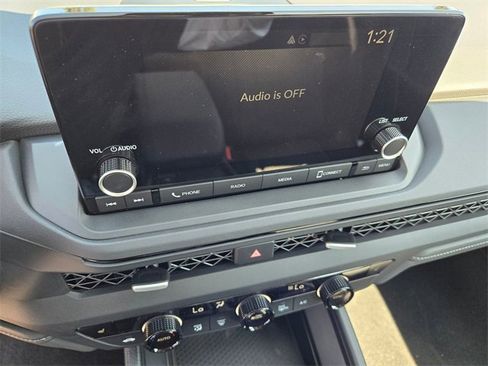 New 2025 Honda Accord SE image 9