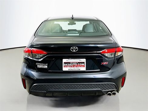 Used 2022 Toyota Corolla XSE image 6