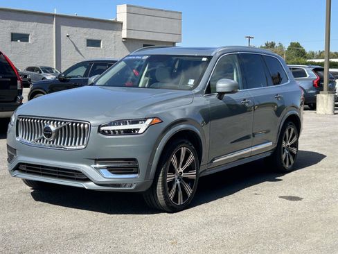 Certified 2022 Volvo XC90 T6 Inscription w/ Lounge Package image 7