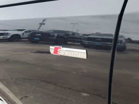 Used 2023 Audi A4 2.0T Premium Plus AWD/4WD image 9