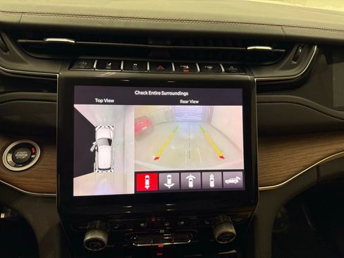 Used 2022 Jeep Grand Cherokee Summit w/ Adv Protech Group IV image 17