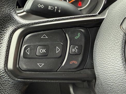 Used 2021 Jeep Wrangler Unlimited Sport image 23