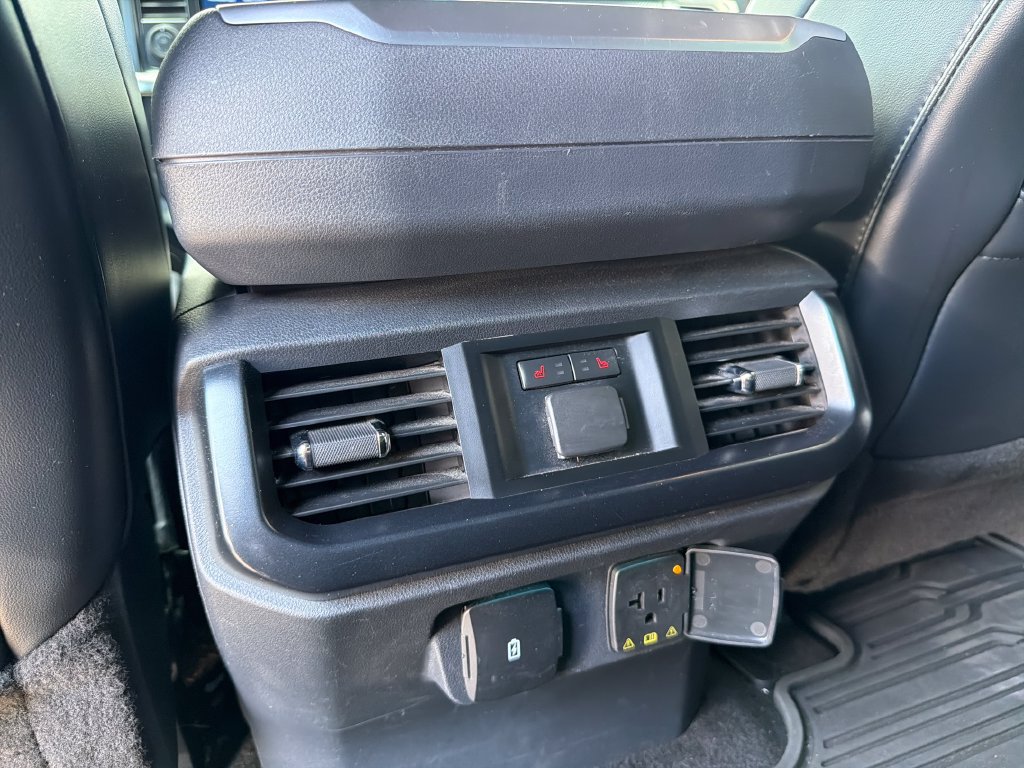Certified 2023 Ford F150 Raptor w/ Raptor Carbon Fiber Package AWD/4WD image 36