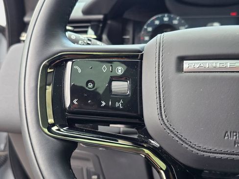 Certified 2025 Land Rover Range Rover Velar Dynamic SE AWD/4WD image 17
