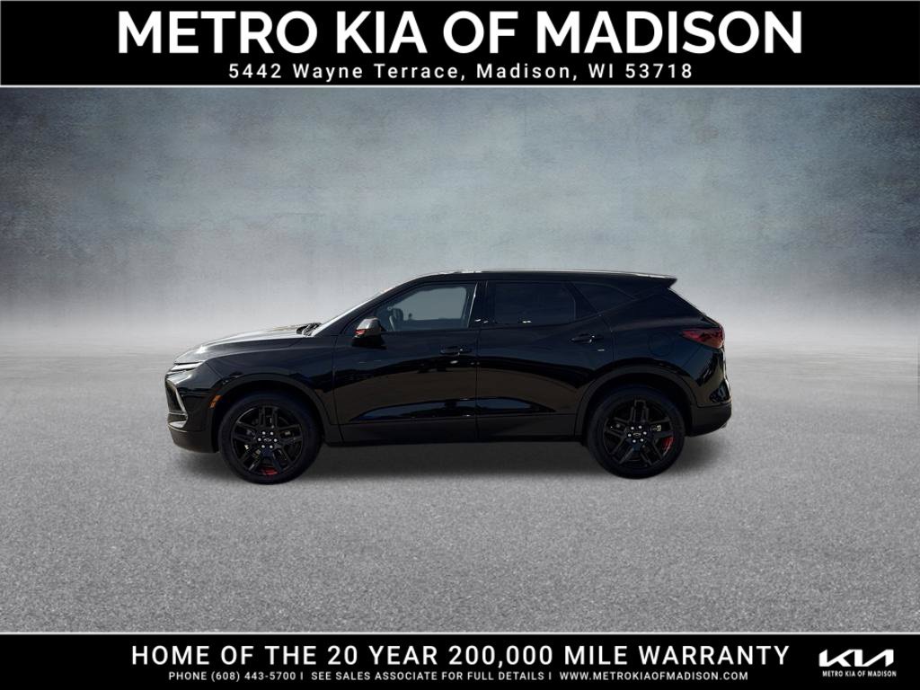 Used 2023 Chevrolet Blazer LT AWD/4WD image 3