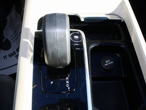 Used 2023 Volvo XC60 T8 Core image 18