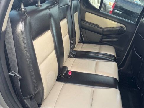 Used 2008 Ford Explorer Sport Trac Limited image 16