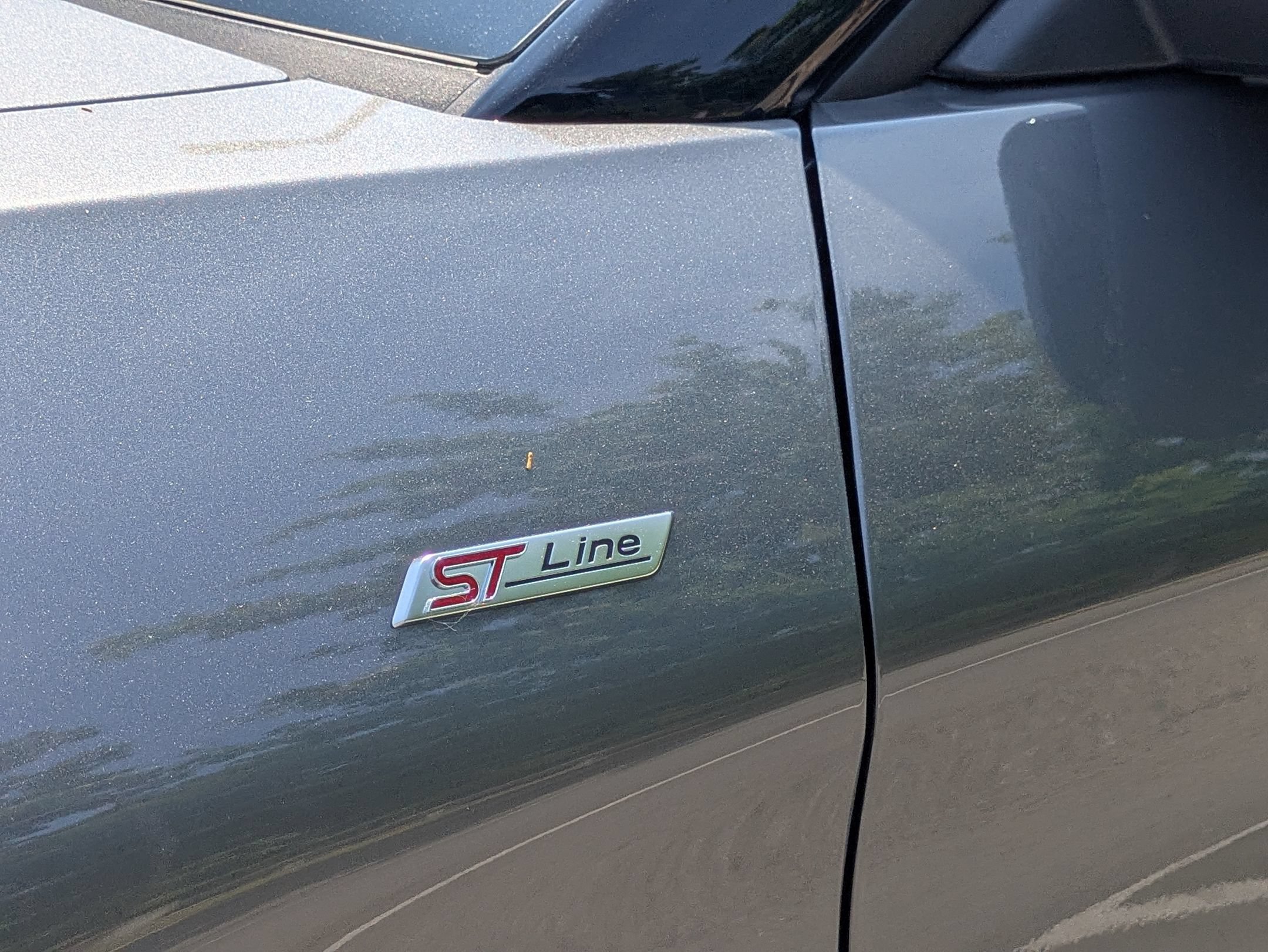 New 2026 Ford Explorer ST-Line w/ ST-Line Street Pack RWD image 12