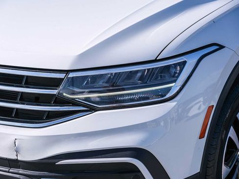 Used 2022 Volkswagen Tiguan S FWD image 12