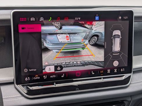 New 2026 Volkswagen Tiguan SE R-Line AWD/4WD image 21