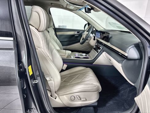 Used 2025 Genesis GV80 3.5T Prestige AWD/4WD image 26