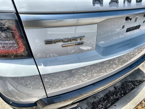 Used 2019 Land Rover Range Rover Sport HSE AWD/4WD image 7