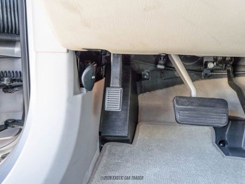 Used 2004 Cadillac XLR image 49