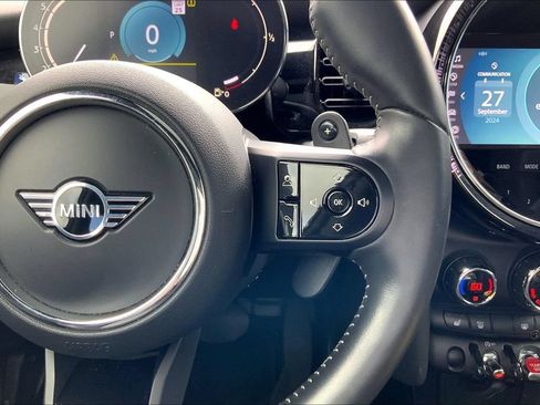 Used 2022 MINI Cooper S FWD image 18
