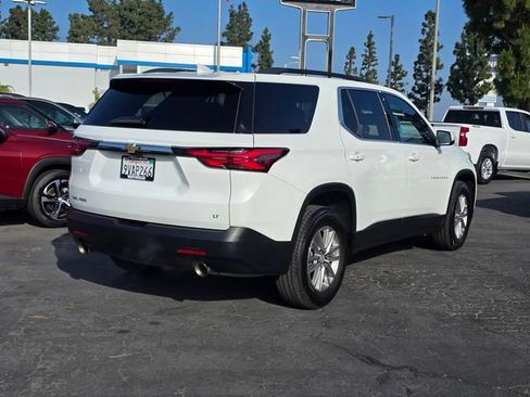 Used 2023 Chevrolet Traverse LT FWD image 6