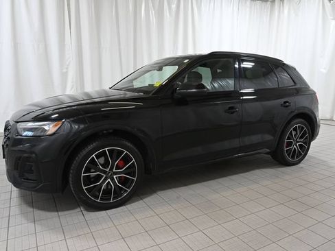 Used 2023 Audi SQ5 Prestige AWD/4WD image 9