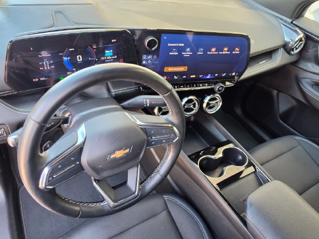 Used 2024 Chevrolet Blazer EV LT AWD/4WD image 26