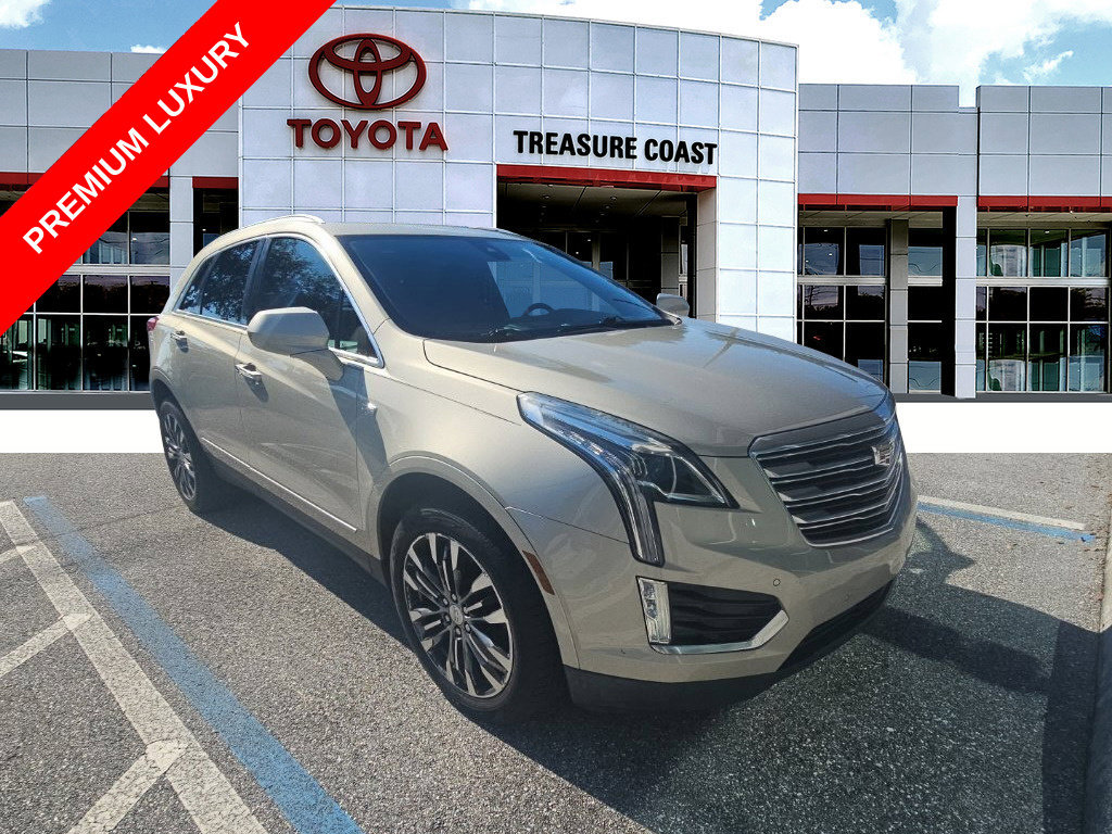 Used 2017 Cadillac XT5 Premium Luxury w/ LPO, Wheel Lock Package FWD image 1