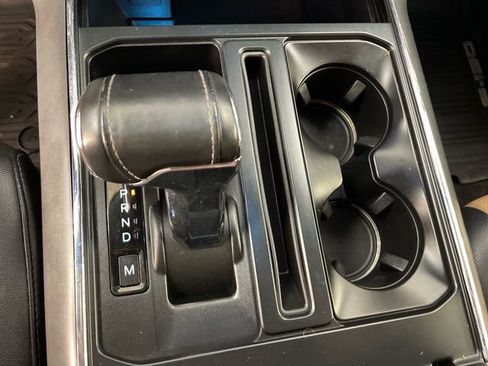 Used 2021 Ford F150 Lariat w/ Equipment Group 502A High image 15