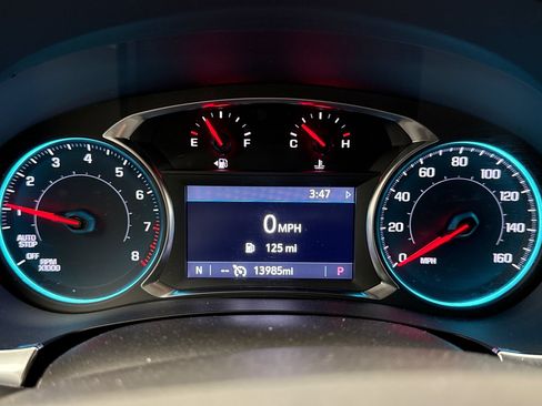 Used 2023 Chevrolet Traverse LT w/ LPO, Floor Liner Package AWD/4WD image 9