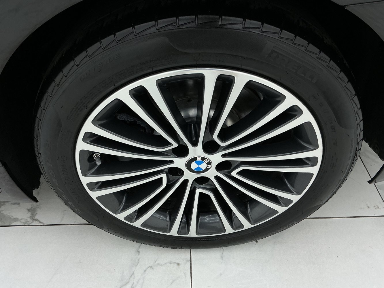 Used 2017 BMW 530i xDrive AWD/4WD image 49