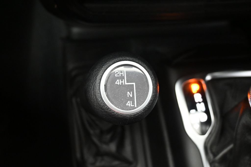 Used 2022 Jeep Wrangler Unlimited Sport AWD/4WD image 18