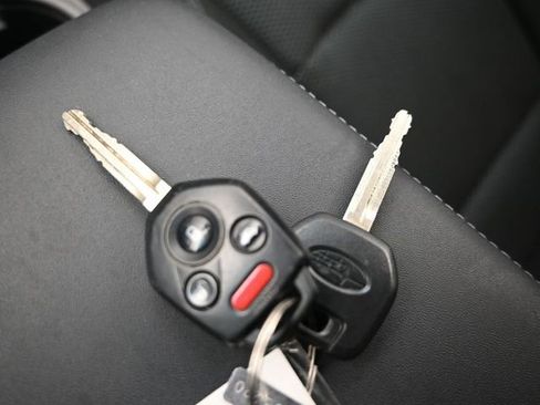 Used 2019 Subaru Outback 2.5i Premium image 16