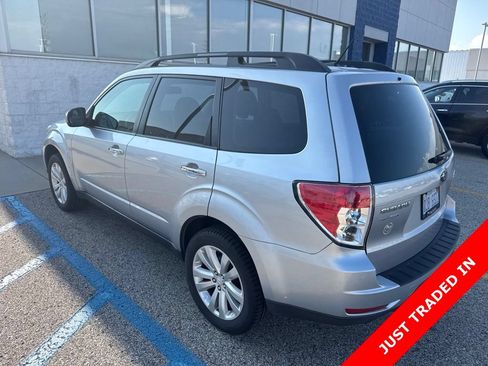 Used 2012 Subaru Forester 2.5X Premium w/ All-Weather Pkg AWD/4WD image 5