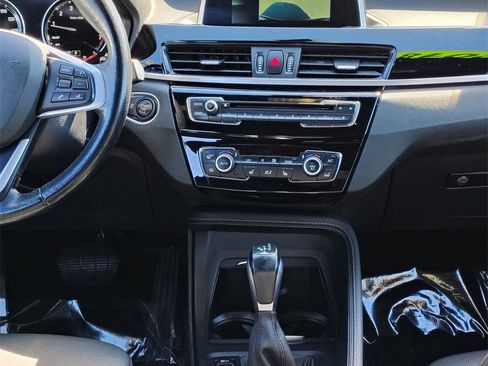 Used 2018 BMW X1 xDrive28i w/ Convenience Package image 17