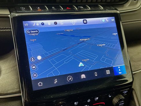 Used 2024 Jeep Grand Cherokee L Limited w/ Luxury Tech Group II image 22