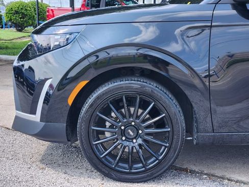 Used 2024 Kia Soul LX w/ Option Group 015 FWD image 8
