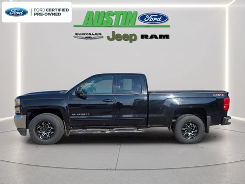 Used 2018 Chevrolet Silverado 1500 LT AWD/4WD image 2