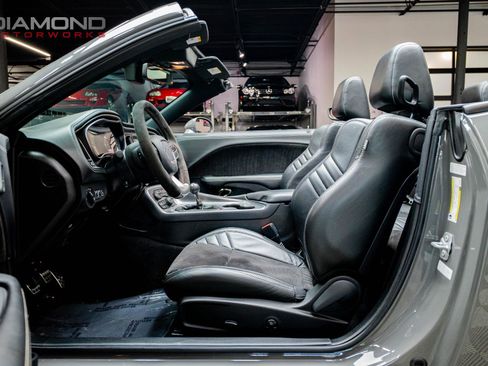 Used 2023 Dodge Challenger SRT Hellcat w/ Plus Package image 98