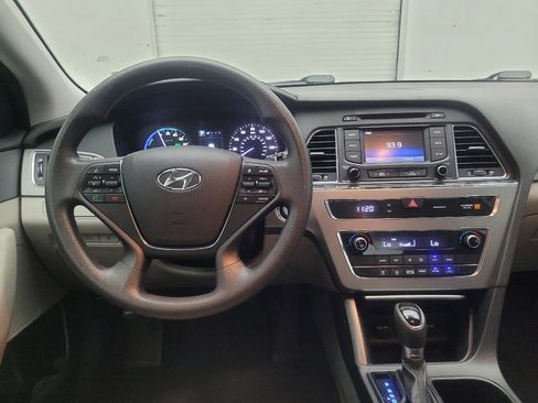 Used 2016 Hyundai Sonata SE FWD image 22
