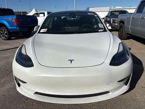 Used 2021 Tesla Model 3 Performance image 2