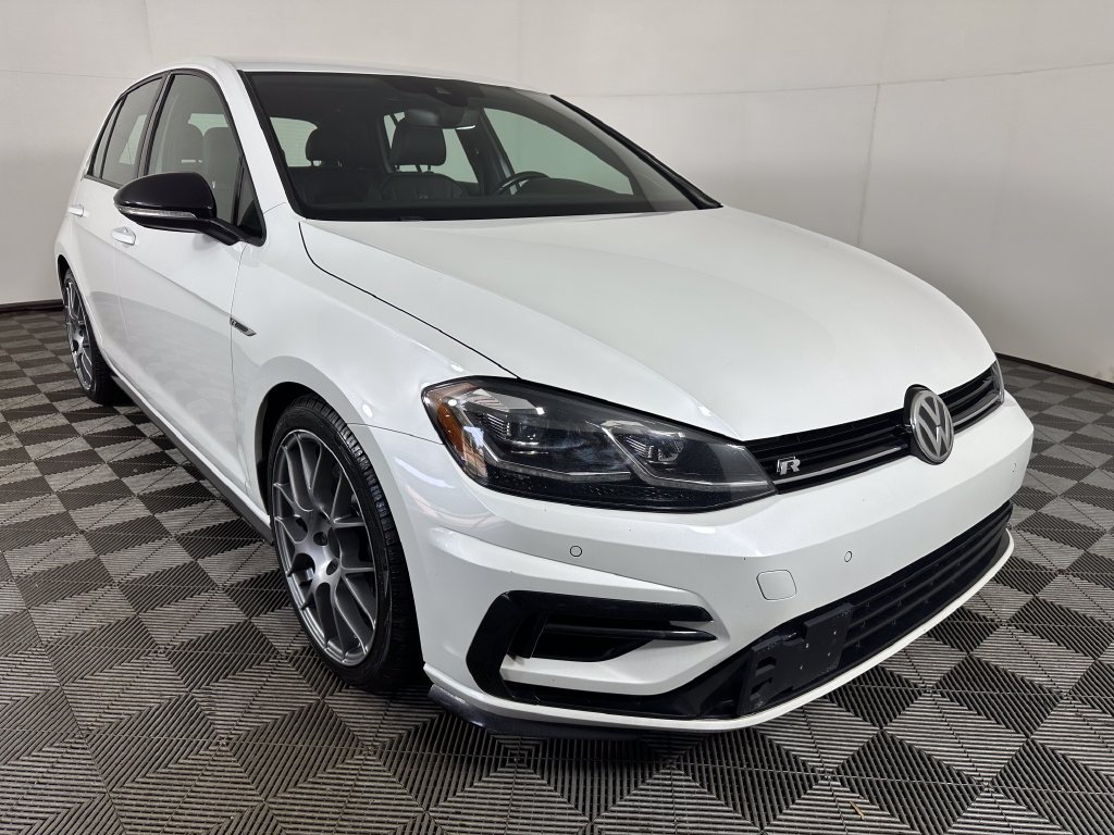 Used 2018 Volkswagen Golf R 4-Door AWD/4WD image 7