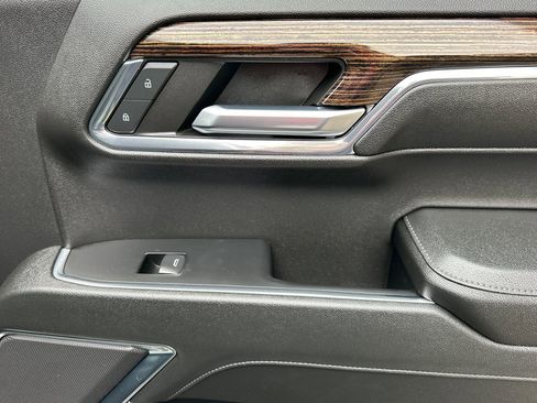 Certified 2024 GMC Sierra 1500 Elevation w/ LPO, Elevation Black Package image 21