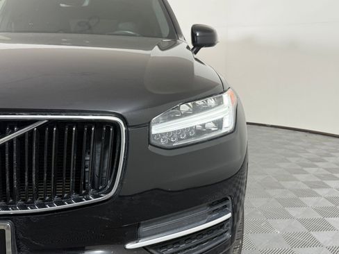 Used 2018 Volvo XC90 T6 Momentum w/ Convenience Package image 12