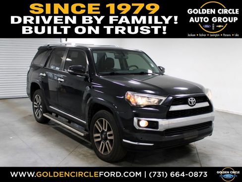 Used 2018 Toyota 4Runner Limited image 1