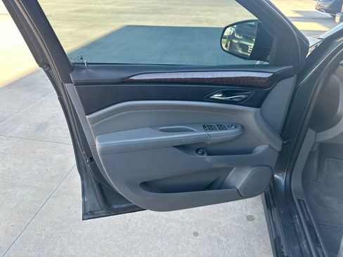 Used 2010 Cadillac SRX Luxury AWD/4WD image 8