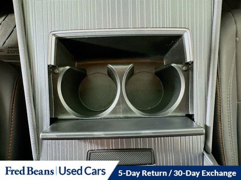 Certified 2023 Toyota Sienna XSE image 18