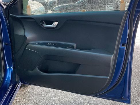 Used 2020 Kia Rio S image 22