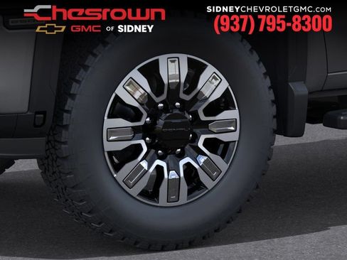 New 2026 GMC Sierra 2500 Denali w/ Denali Reserve Package AWD/4WD image 9