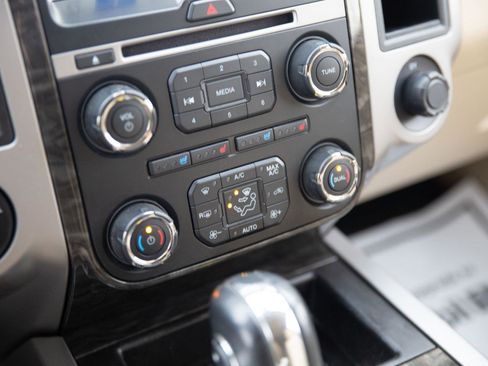 Used 2017 Ford Expedition Limited w/ Equipment Group 301A image 16