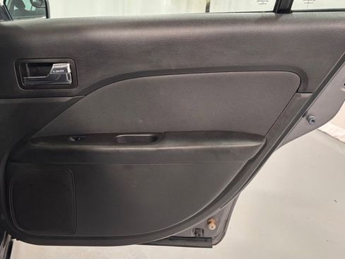 Used 2011 Ford Fusion SE w/ 201A Rapid Spec Order Code image 27