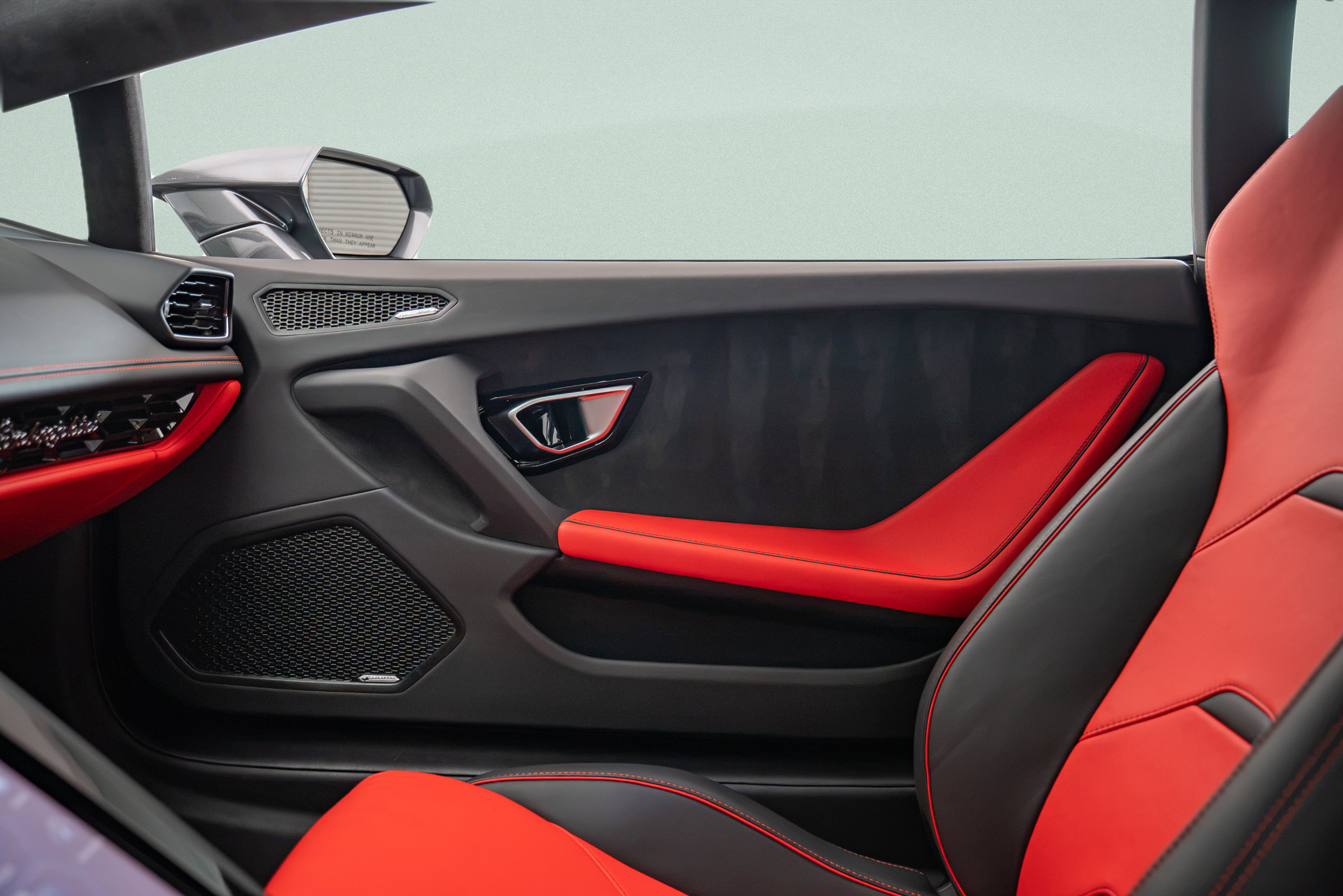 Used 2021 Lamborghini Huracan EVO RWD image 20