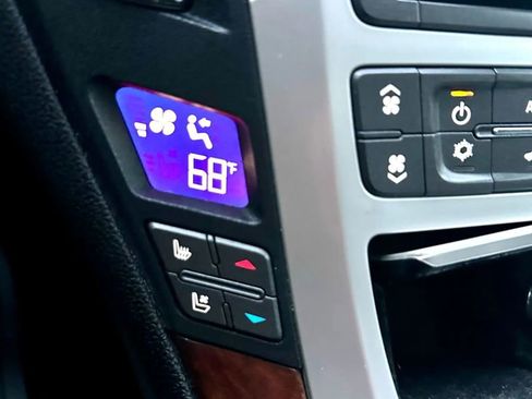 Used 2014 Cadillac CTS Premium image 24